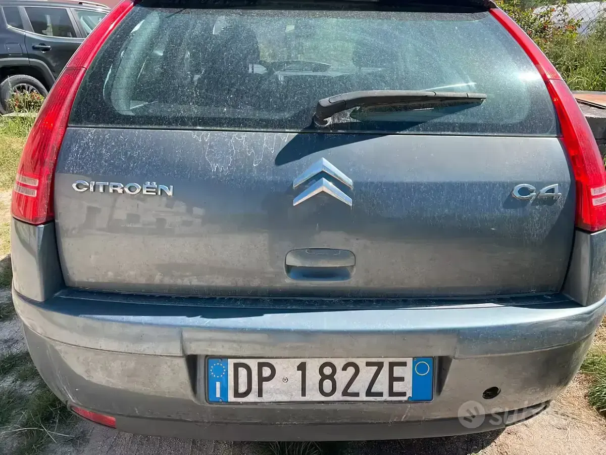 Usata Citroën C4 110 CV (80 kW) 2008 Grigio Berlina