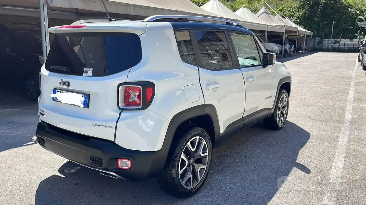 Gebraucht Jeep Renegade Limited 120 PS (88 kW) 2015 Weiß SUV