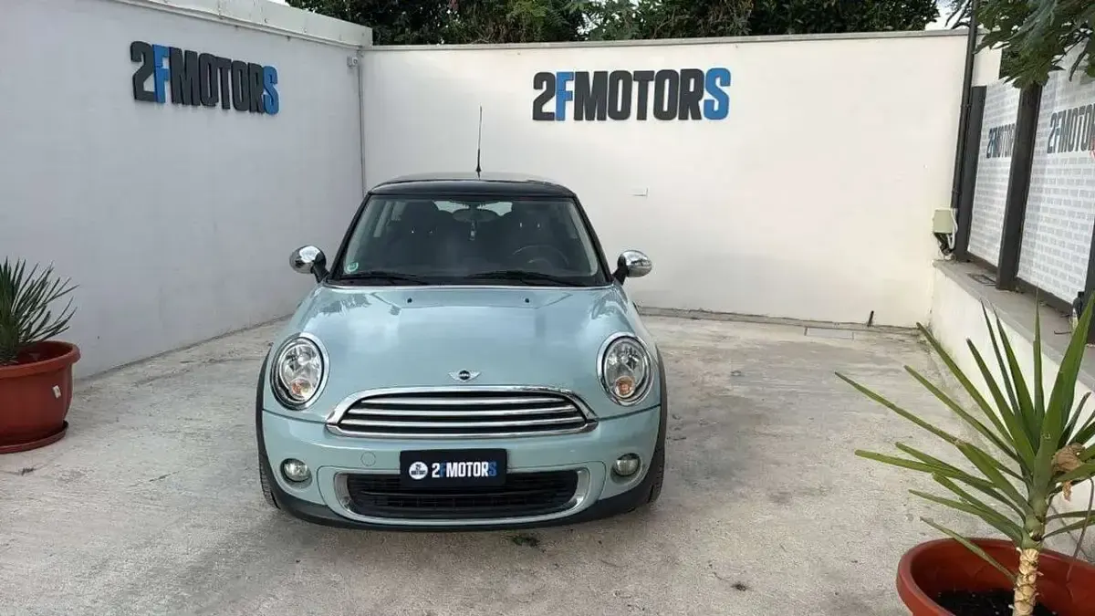 Usata Mini ONE 75 CV (55 kW) 2011 Blu/azzurro Utilitaria