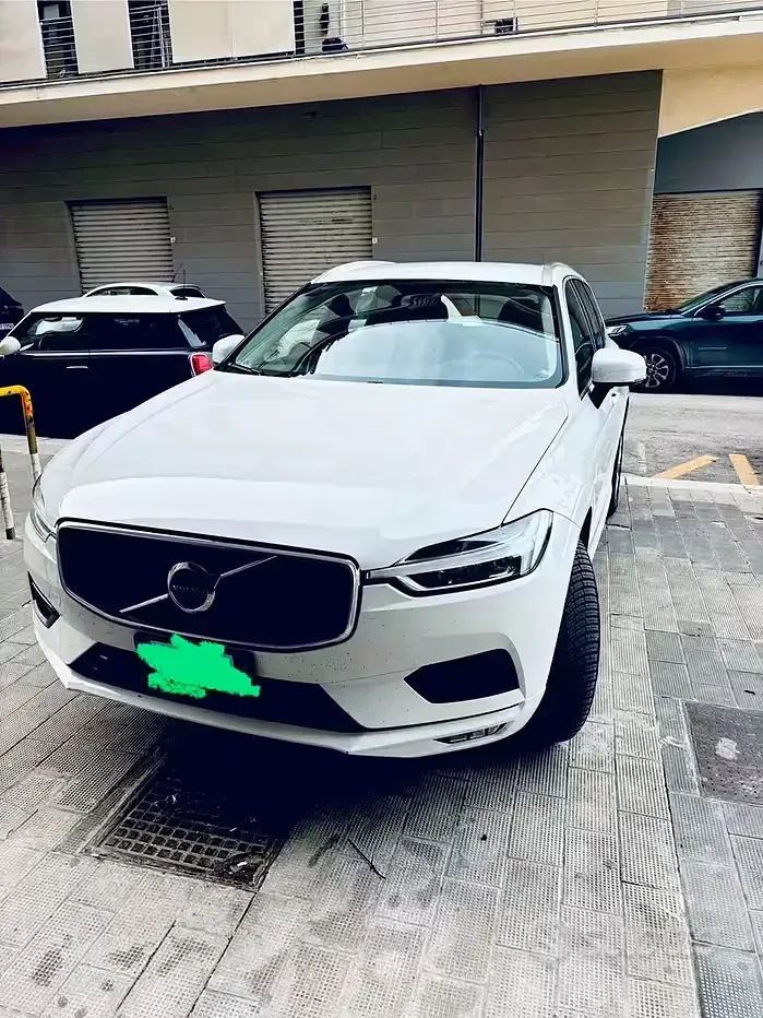 Usata Volvo XC60 Business Edition 190 CV (139 kW) 2019 Bianco SUV