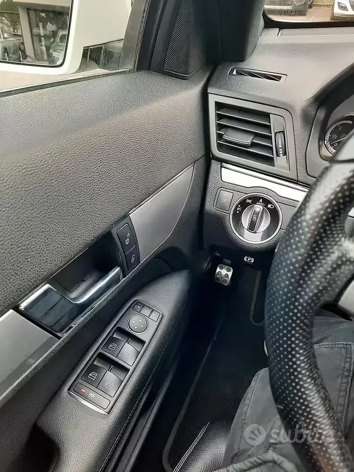 Usata Mercedes E350 Avantgarde 231 CV (169 kW) 2010 Bianco Coupé