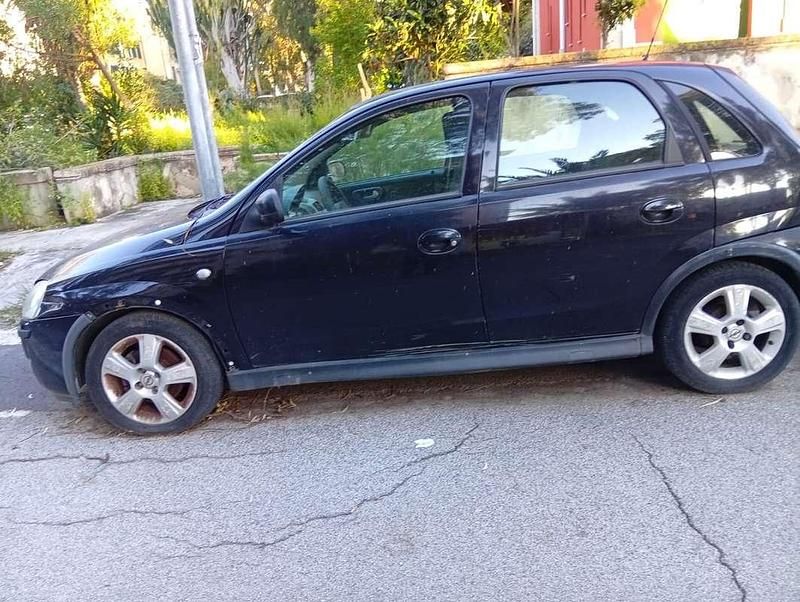 Occasion Opel Corsa Enjoy 69 ch (50 kW) 2004 Citadine