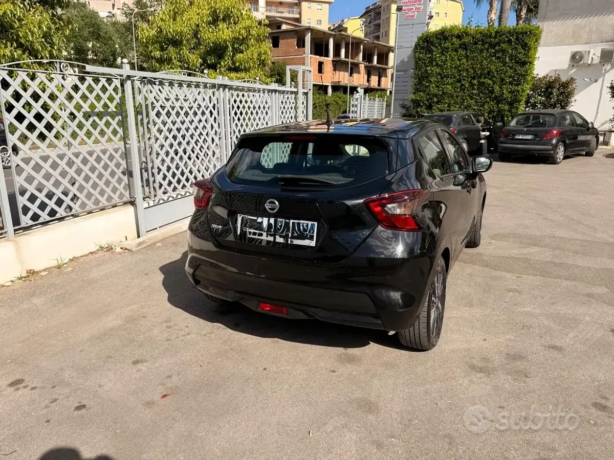 Usata Nissan Micra 90 CV (66 kW) 2020 Nero Utilitaria