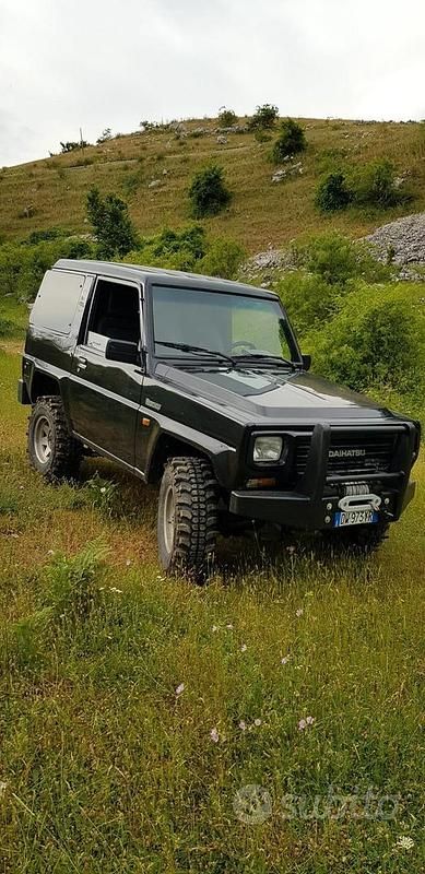 Usata Daihatsu Rocky 1991 Nero SUV