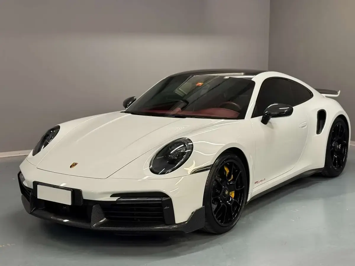 Usata Porsche 992 650 CV (478 kW) 2021 Bianco Coupé