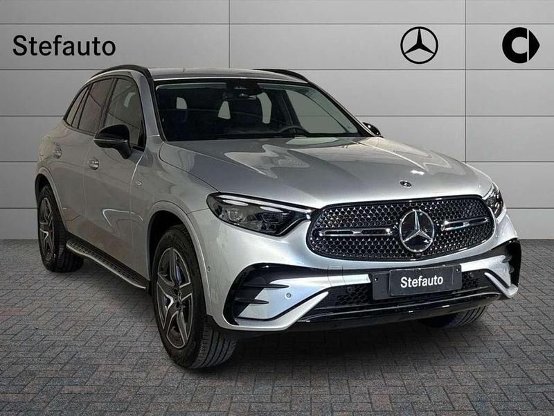 Argento Nuova 2025 Mercedes GLC300e Advanced SUV | 66.900 € (Ottimo prezzo) - Immagine 1/4