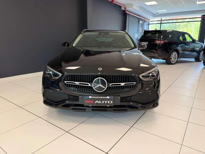 Usata Mercedes C220 Premium 200 CV (147 kW) 2022 Nero Station wagon