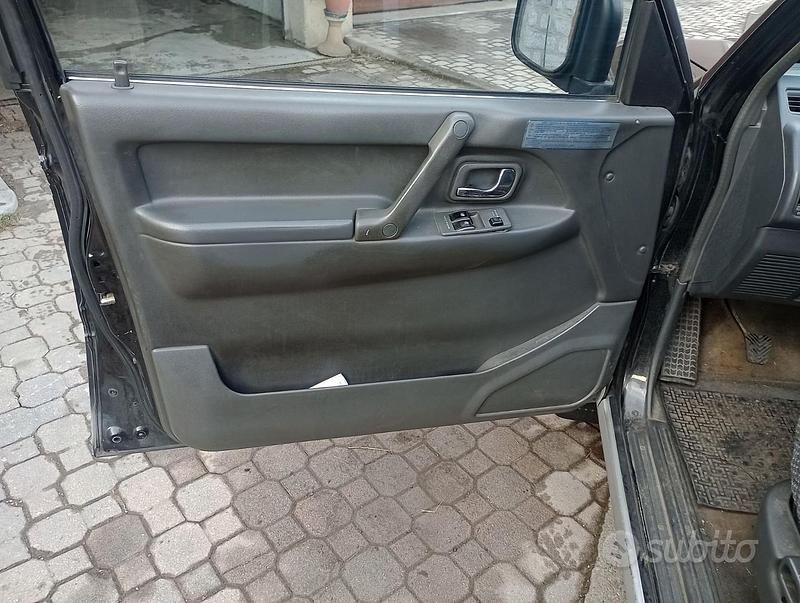 Usata Mitsubishi Pajero 1992 Nero SUV