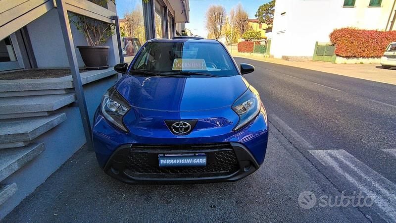 Nuova Toyota Aygo X 72 CV (52 kW) 2025 Blu SUV