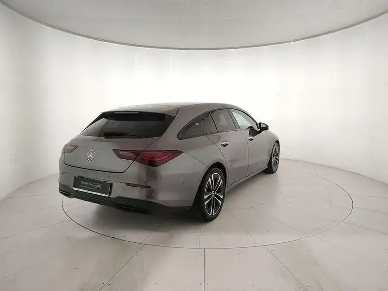 Usata Mercedes CLA180 Shooting Brake Advanced Plus 116 CV (85 kW) 2024 Grigio Station wagon