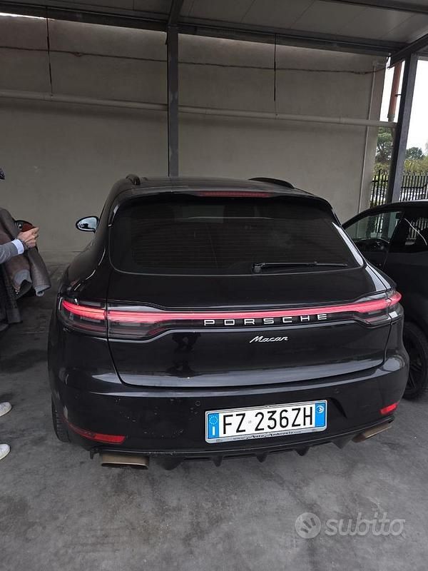 Usata Porsche Macan 245 CV (180 kW) 2018 Nero SUV
