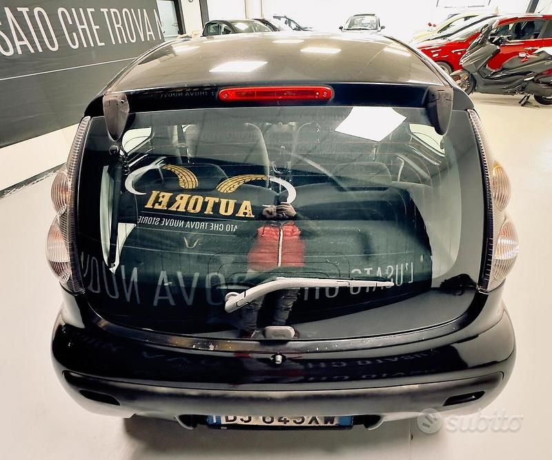 Usata Citroën C1 68 CV (50 kW) 2007 Nero Utilitaria