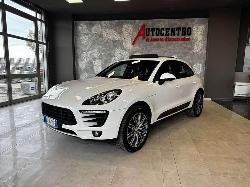 Bianco Usata 2014 Porsche Macan SUV | 29.900 € (Buon prezzo) - Immagine 1/4