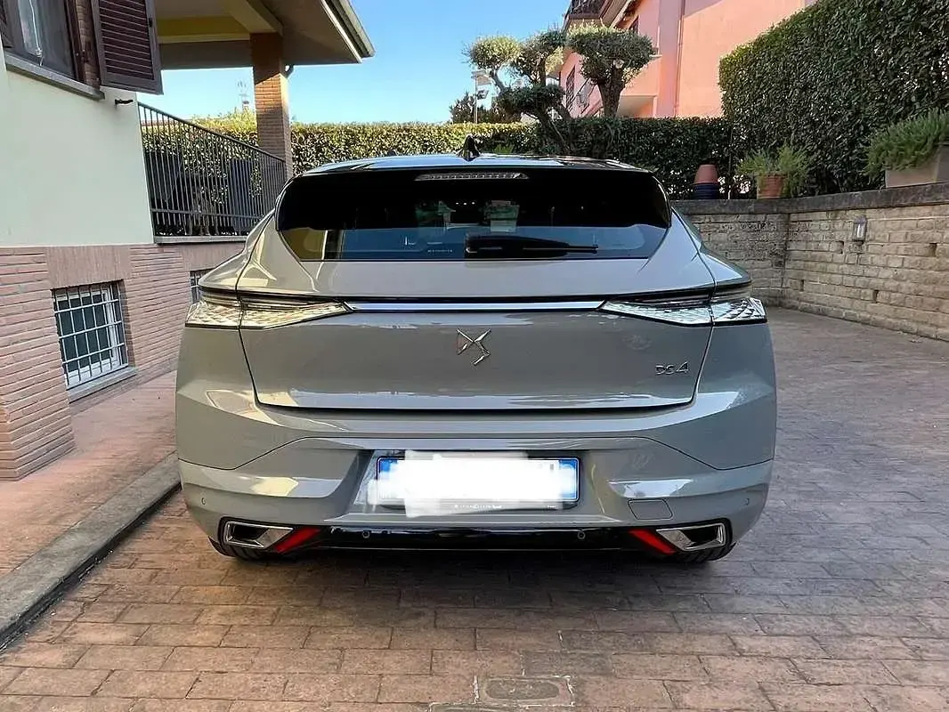 Usata DS Automobiles DS4 Bastille 131 CV (96 kW) 2024 Grigio SUV