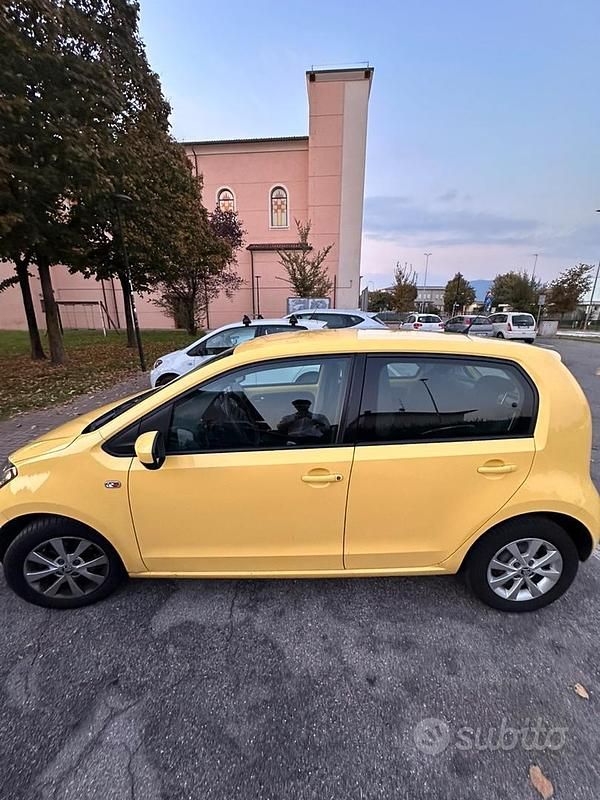 Usata Skoda Citigo Elegance 68 CV (50 kW) 2014 Giallo Utilitaria