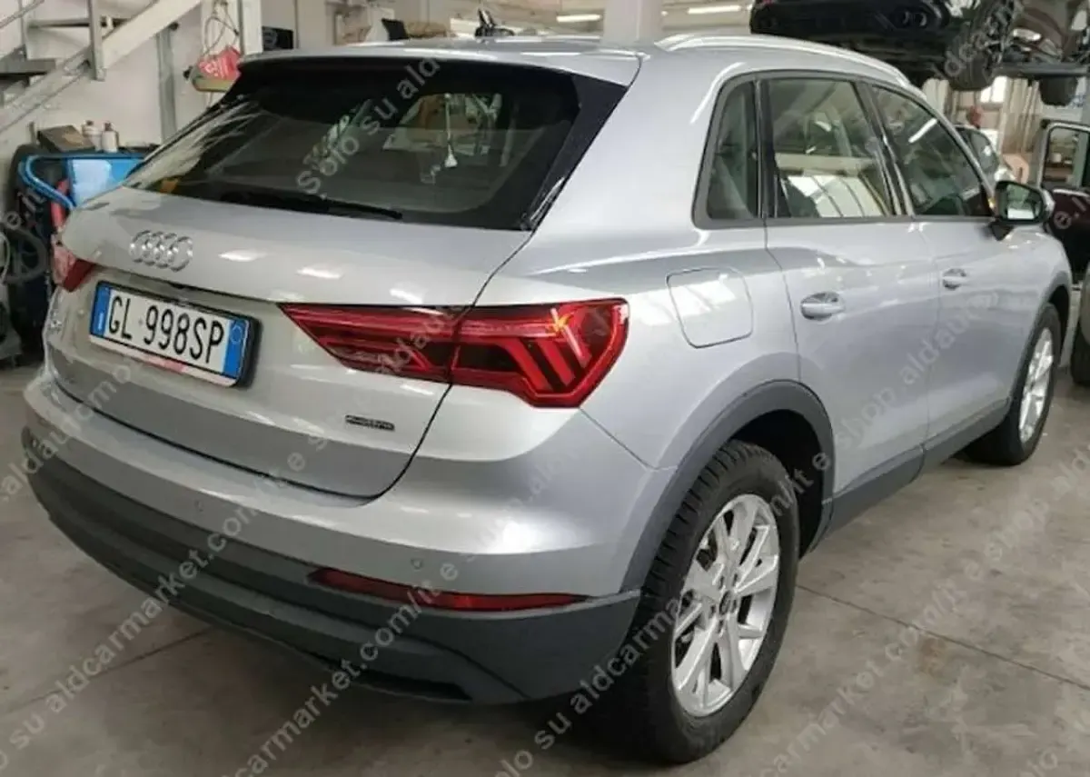 Usata Audi Q3 Business 150 CV (110 kW) 2022 Argento SUV