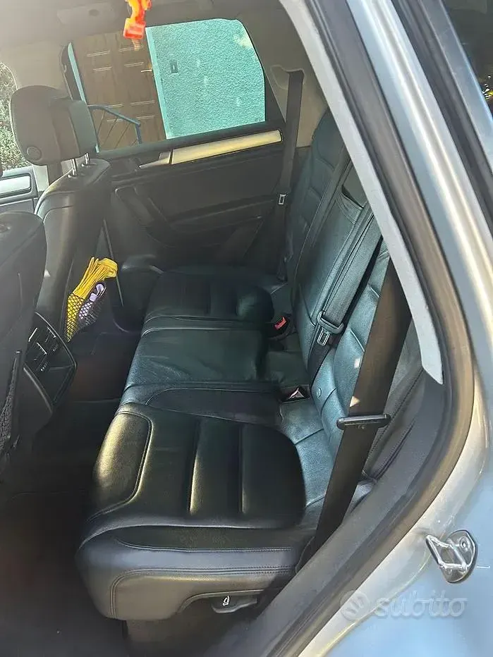 Usata VW Touareg 204 CV (150 kW) 2014 Grigio SUV