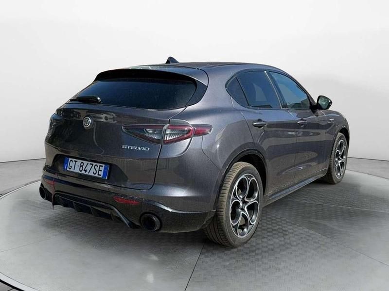 Usata Alfa Romeo Stelvio Veloce 209 CV (153 kW) 2024 Grigio SUV