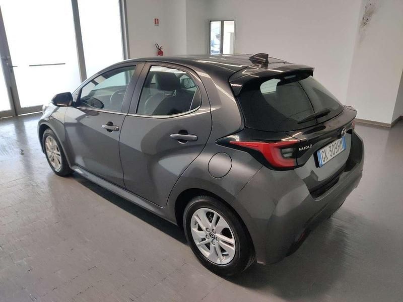 Usata Mazda 2 Comfort 116 CV (85 kW) 2022 Grigio Utilitaria