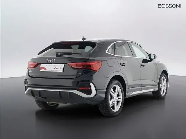 Usata Audi Q3 Sportback S-Line 193 CV (141 kW) 2024 Nero SUV