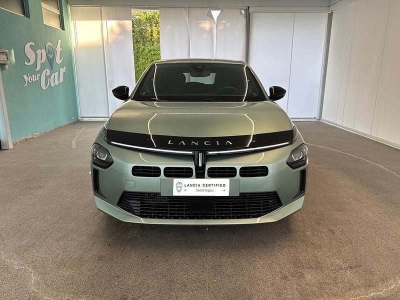 Usata Lancia Ypsilon 101 CV (74 kW) 2025 Verde Utilitaria