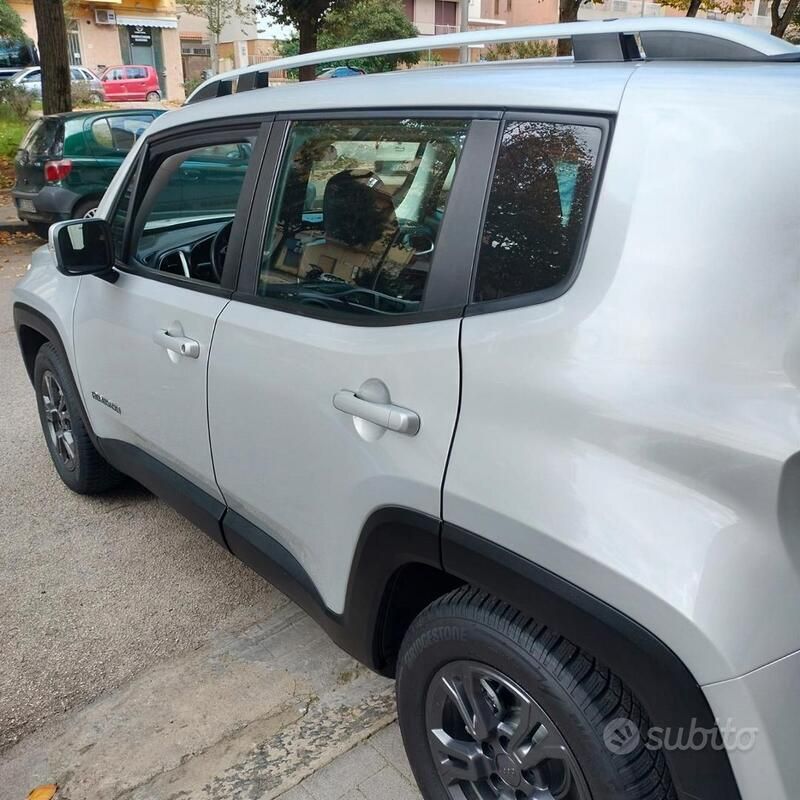 Usata Jeep Renegade 120 CV (88 kW) 2020 Grigio SUV
