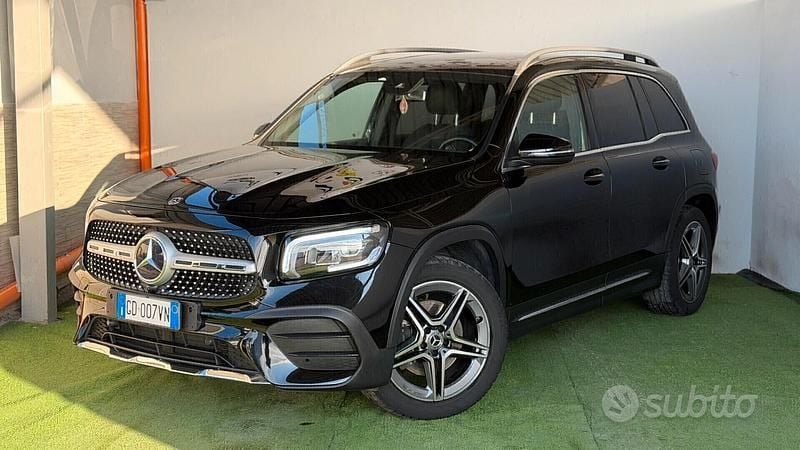 Usata Mercedes GLB200 Premium 150 CV (110 kW) 2021 Nero SUV