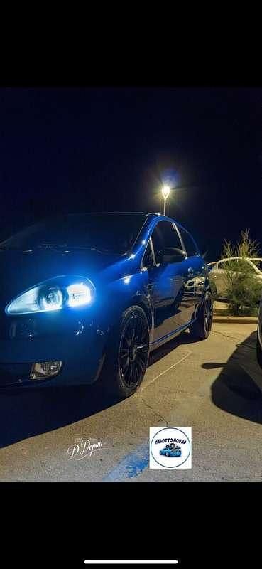 Usata Fiat Grande Punto Dynamic 90 CV (66 kW) 2007 Utilitaria