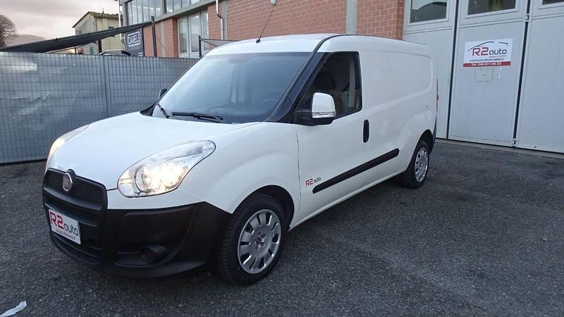 Usata Fiat Doblò 95 CV (69 kW) 2015 Bianco Monovolume