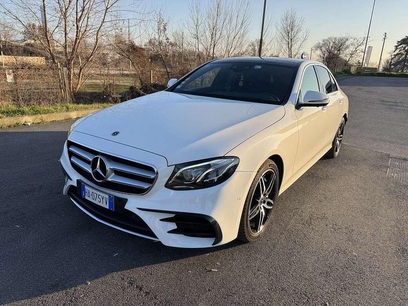 Usata Mercedes E350 AMG line 258 CV (189 kW) 2018 Bianco Berlina