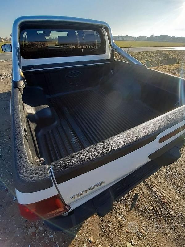 Usata Toyota HiLux 2020 Bianco Pick-up