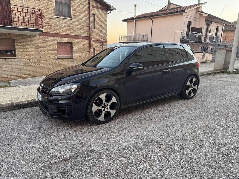 Usata VW Golf VI GTI 211 CV (155 kW) 2010 Utilitaria