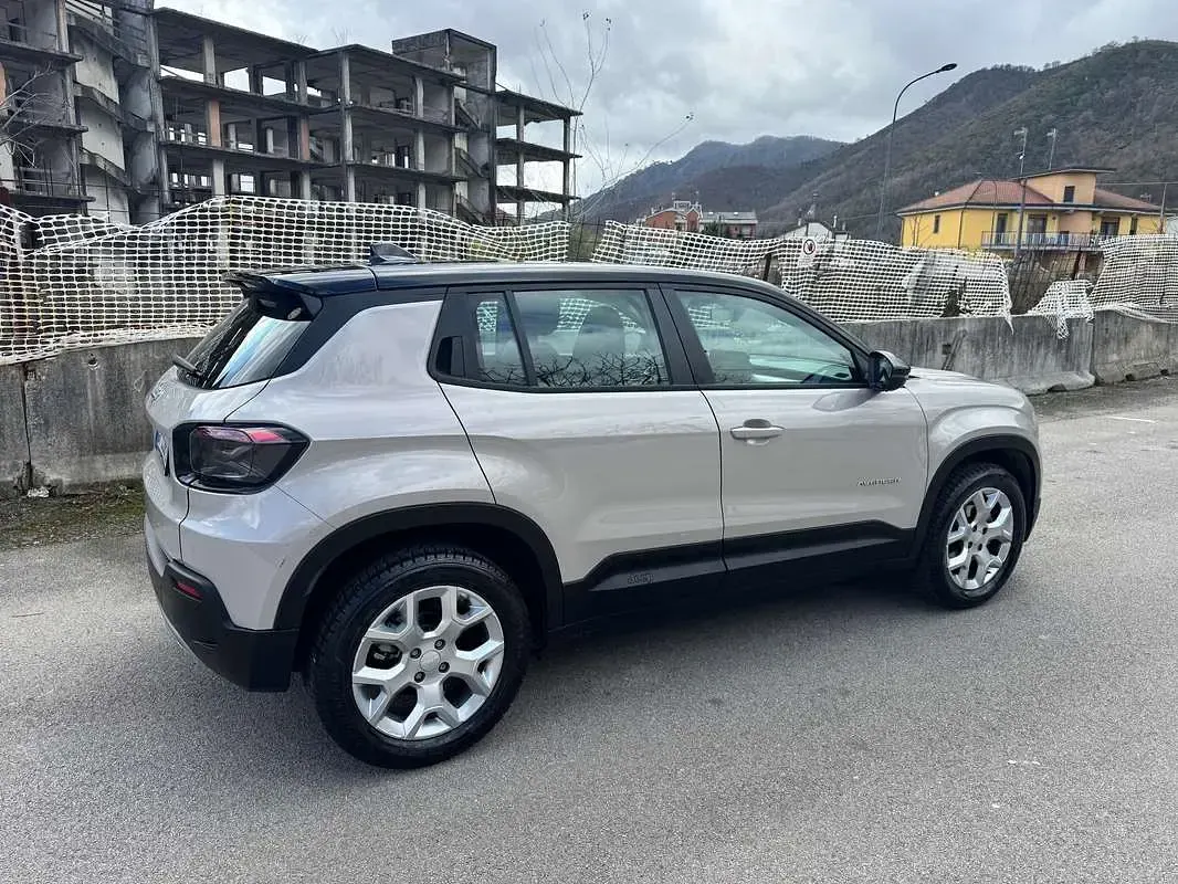 Usata Jeep Avenger Altitude 101 CV (74 kW) 2023 SUV