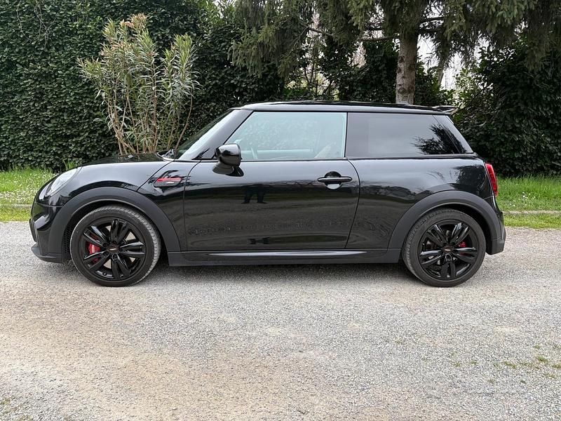 Usata Mini John Cooper Works 231 CV (169 kW) 2024 Nero Utilitaria