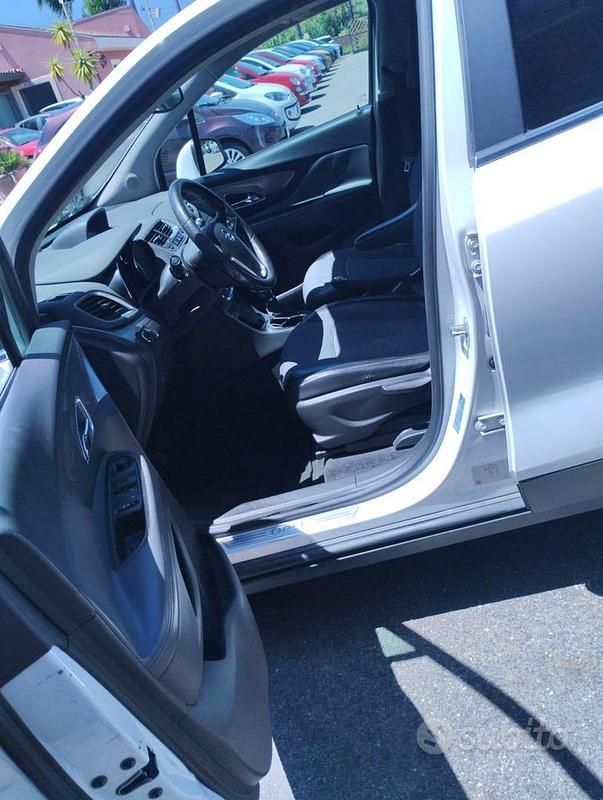 Usata Opel Mokka 130 CV (95 kW) 2014 Bianco SUV