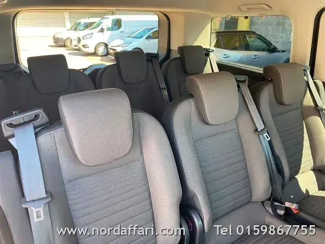 Usata Ford Tourneo Custom Titanium 131 CV (96 kW) 2022 Furgone