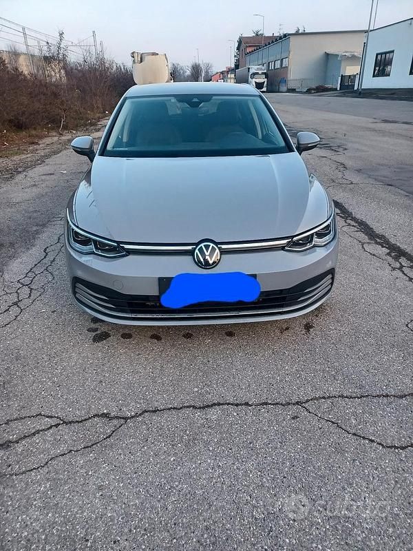 Usata VW Golf VIII Style 150 CV (110 kW) 2023 Grigio Berlina