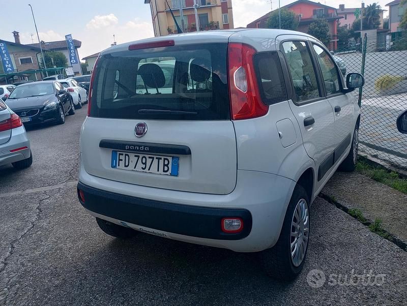 Usata Fiat Panda Easy 85 CV (62 kW) 2016 Bianco Utilitaria
