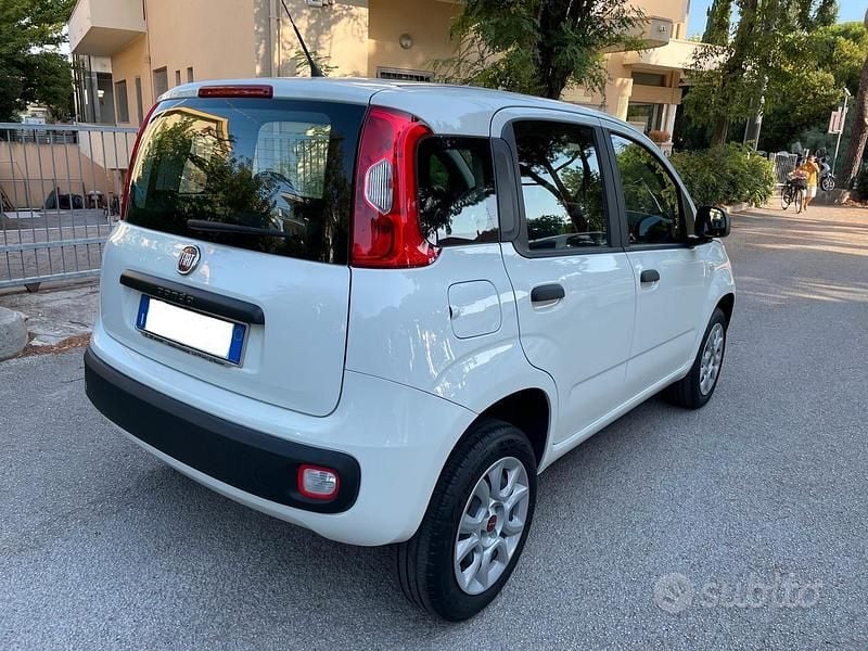 Usata Fiat Panda Easy 80 CV (58 kW) 2018 Bianco Utilitaria