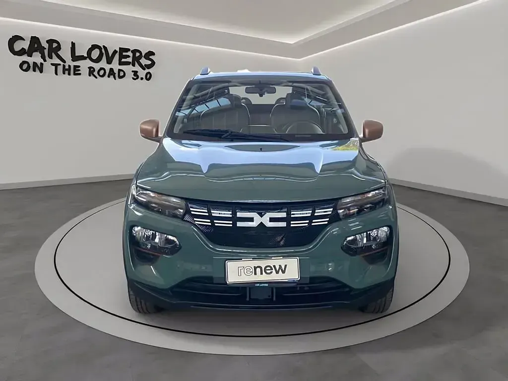 Usata Dacia Spring Extreme 47 kW (65 CV) 2023 Lichen kaki Utilitaria