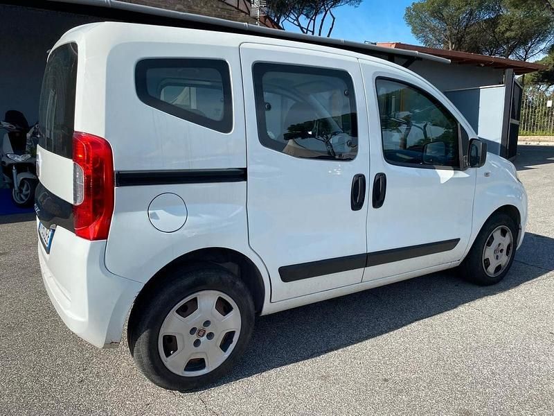 Usata Fiat Qubo Lounge 95 CV (69 kW) 2019 Bianco Monovolume