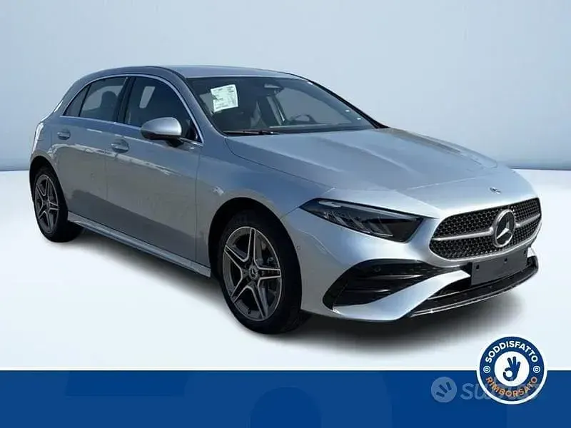Ny Mercedes A250 2026 Grå Sedan
