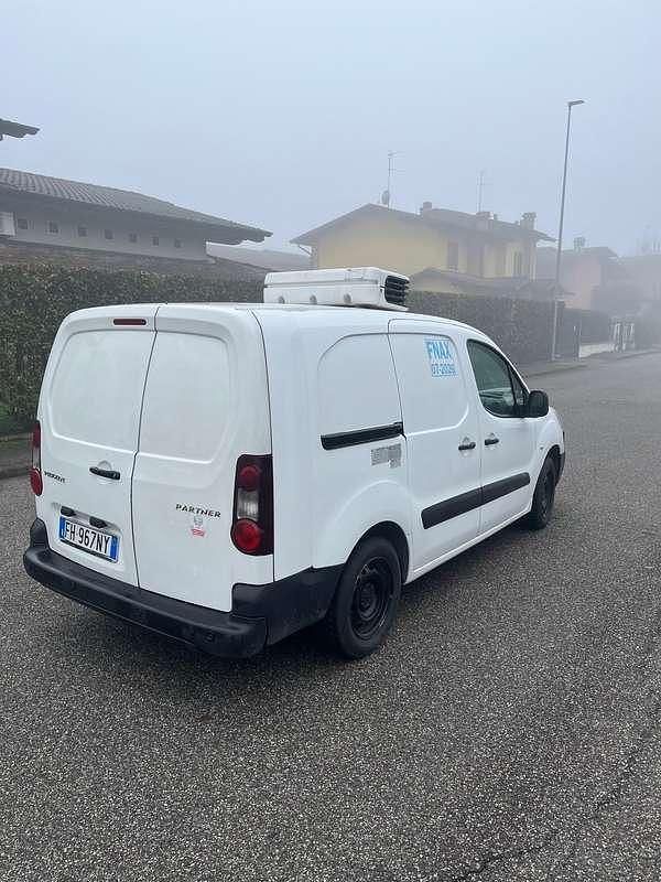 Gebraucht Peugeot Partner 75 PS (55 kW) 2017 Van / Kleinbus