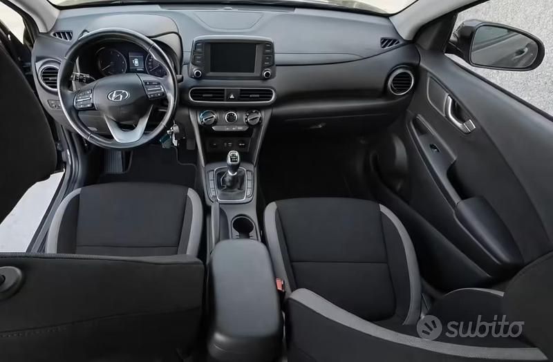 Usata Hyundai Kona 116 CV (85 kW) 2019 Grigio SUV
