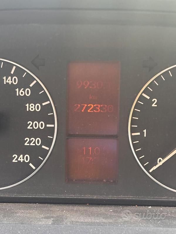 Käytetty Mercedes A170 116 HP (85 kW) 2004 Sininen Sedan