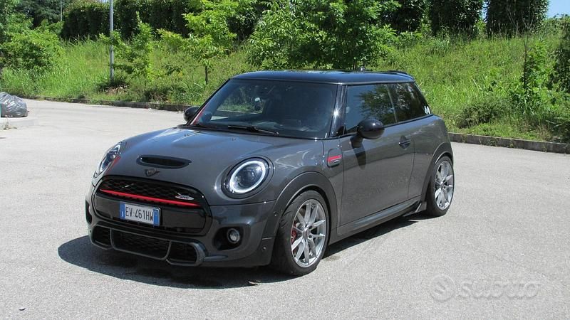 Grigio Usata 2014 Mini John Cooper Works Due volumi | 16.500 € - Immagine 1/4
