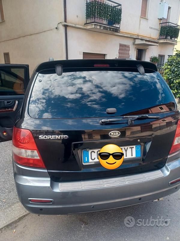 Usata Kia Sorento 2003 Nero SUV