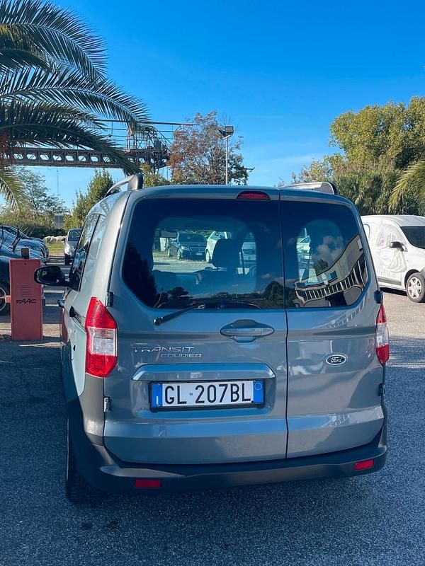 Usata Ford Transit Trend 100 CV (73 kW) 2020 Grigio Furgone