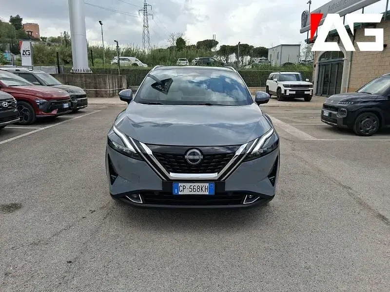 Usata Nissan Qashqai Tekna 190 CV (139 kW) 2023 Grigio SUV