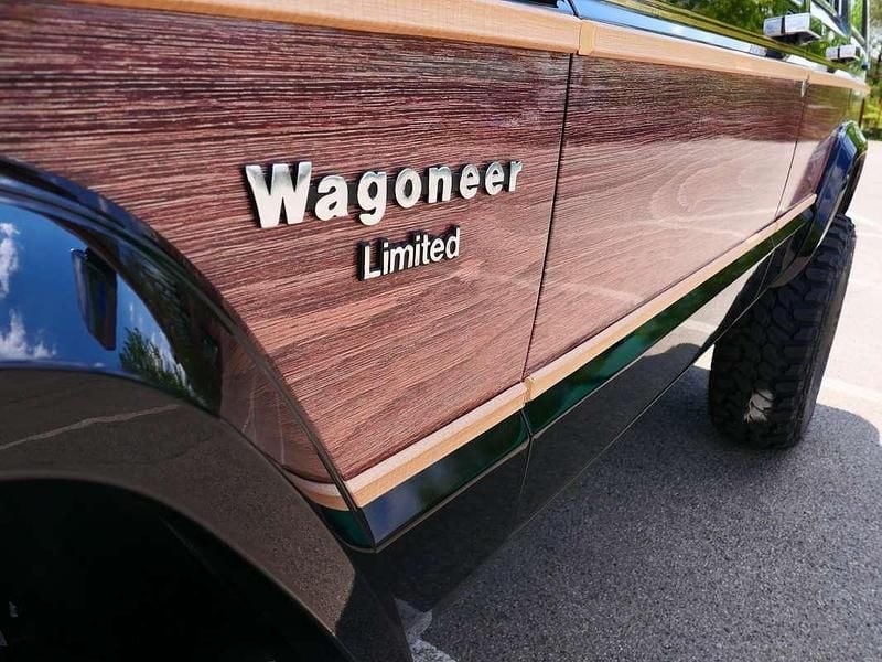 Usata Jeep Wagoneer Limited 177 CV (130 kW) 1988 Nero SUV